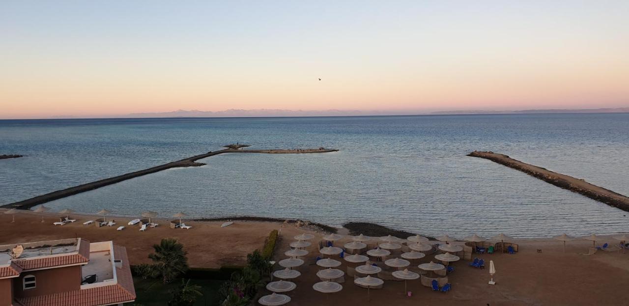 Beachview Turtles Hurghada Exterior photo