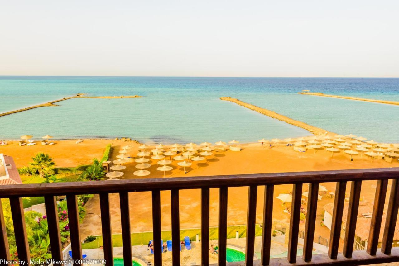 Beachview Turtles Hurghada Exterior photo